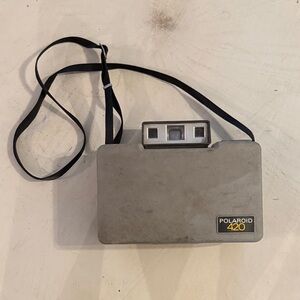 Vintage Polaroid 420 Instant Camera with Black Strap - untested